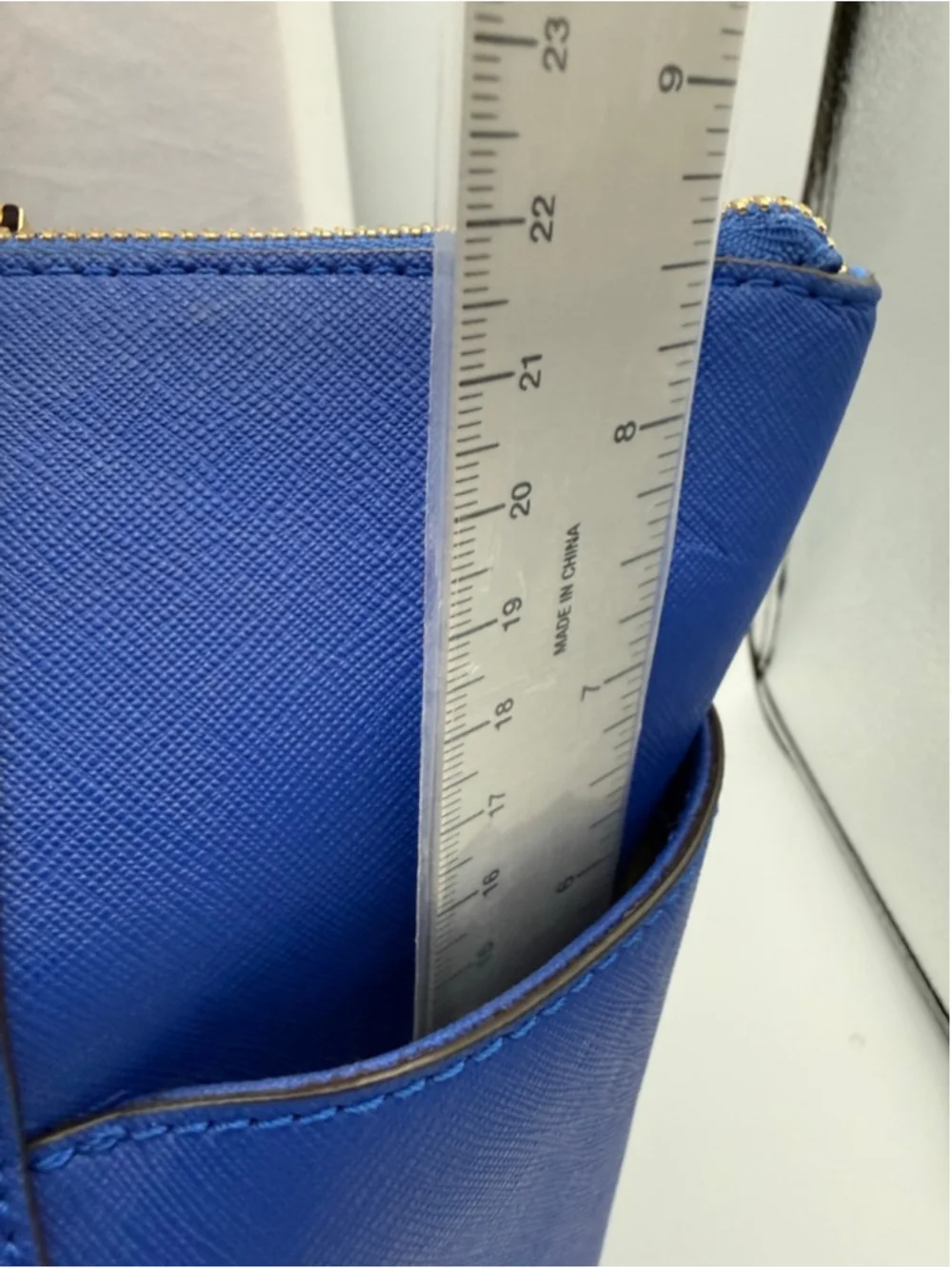 Women's Michael Kors Blue Tote Bag with Gold Hardware - Picture 8 of 10